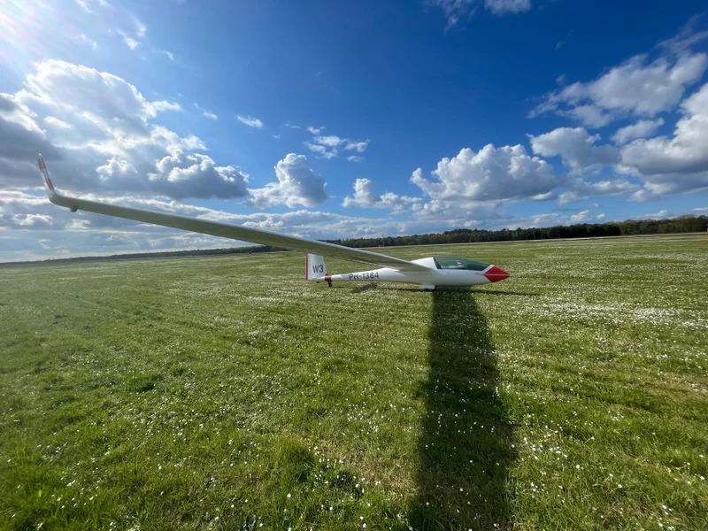 Schempp-Hirth Discus Cs - foto 3